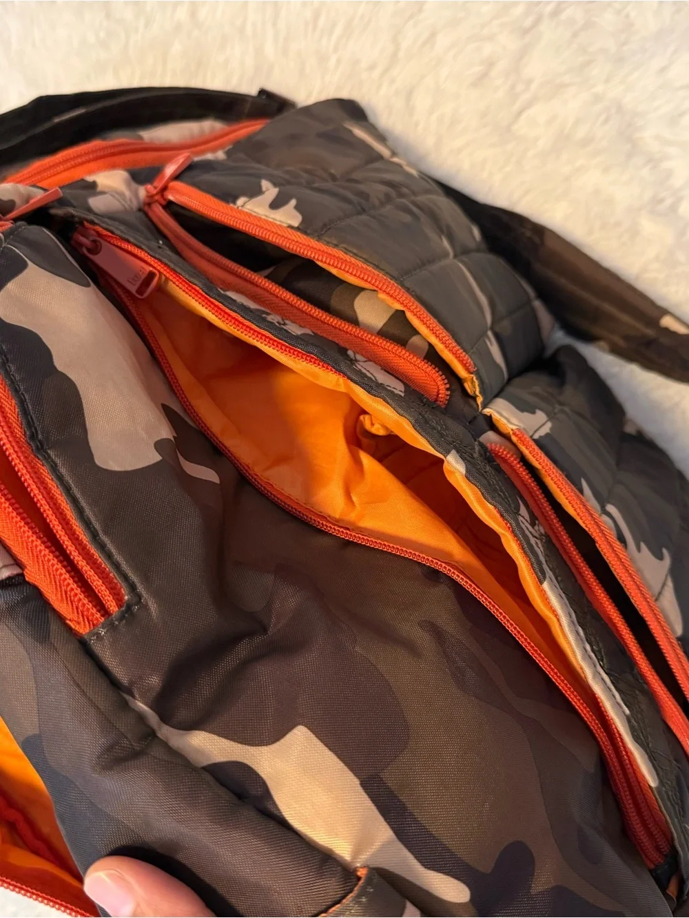 lug quilted camo